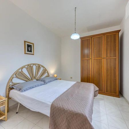 Appartamento Climatizzato In Pieno Centro Torre San Giovanni Ugento Exterior foto